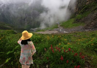 Valley of Flowers Trek